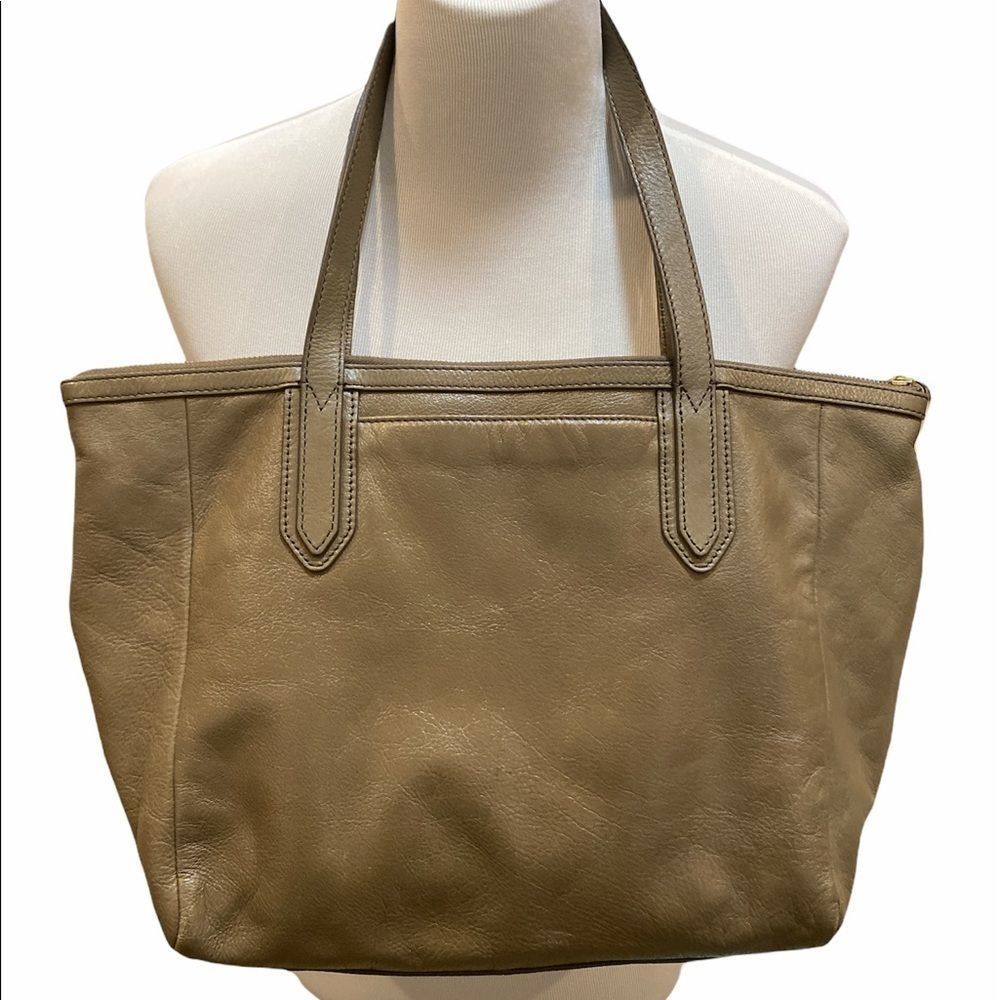 Fossil Sydney Leather Tote - Picture 2 of 5